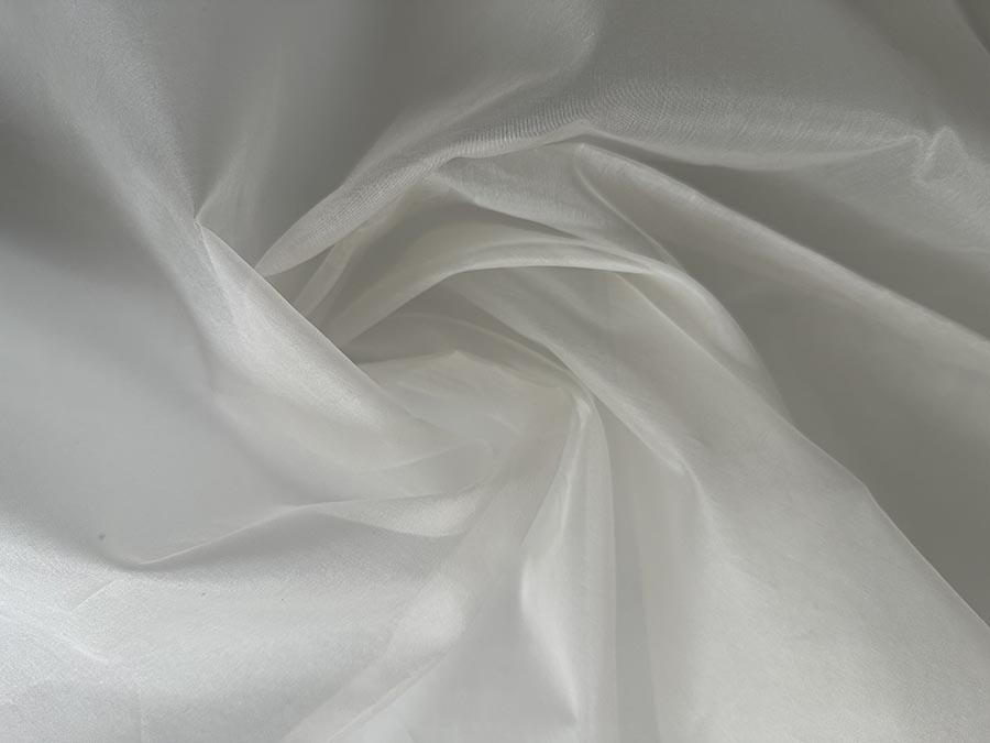 01 SPOSA ESSEN.2 SETA 01 SPOSA ESSEN.2 SETA