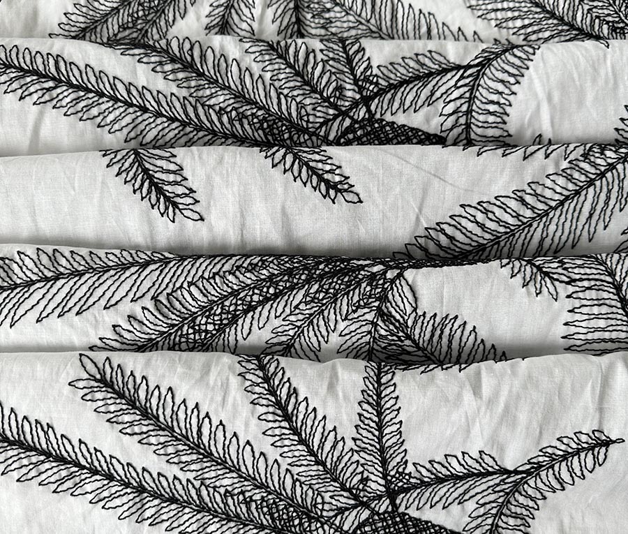 04 COLLEZIONECOCKTAIL RICAMI YORK.42 COTONE