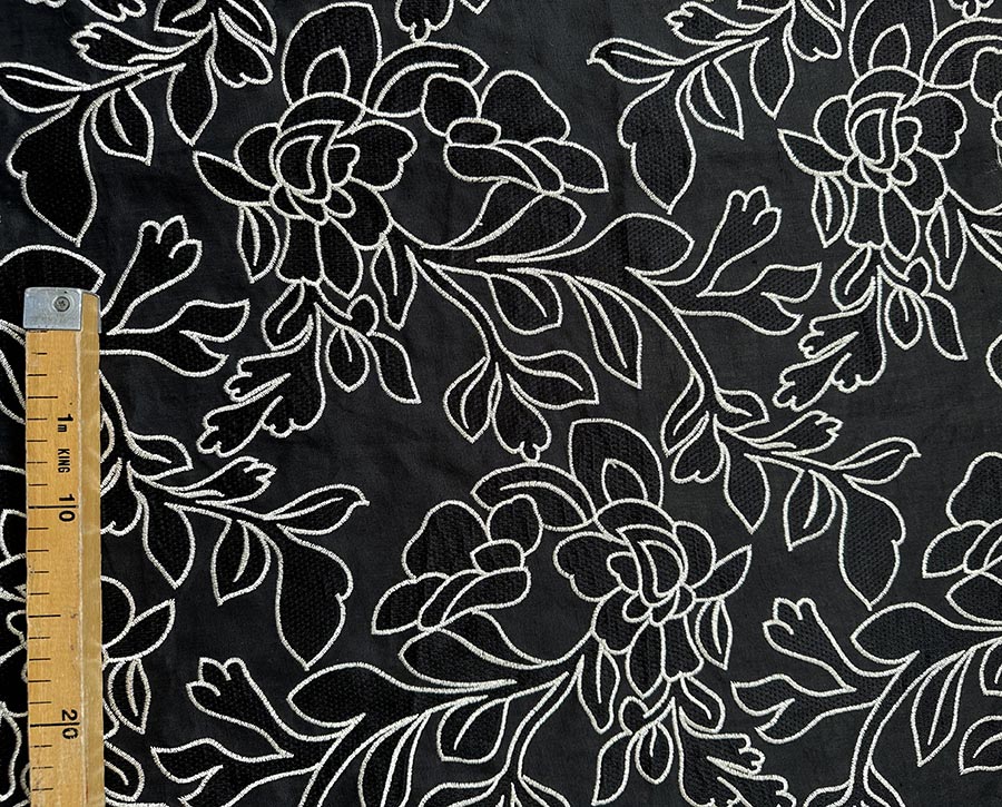 04_COLLEZIONECOCKTAIL_RICAMI_UDINE.98_LINO