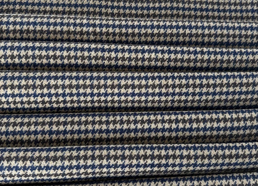 04cairo252poliesterepoly